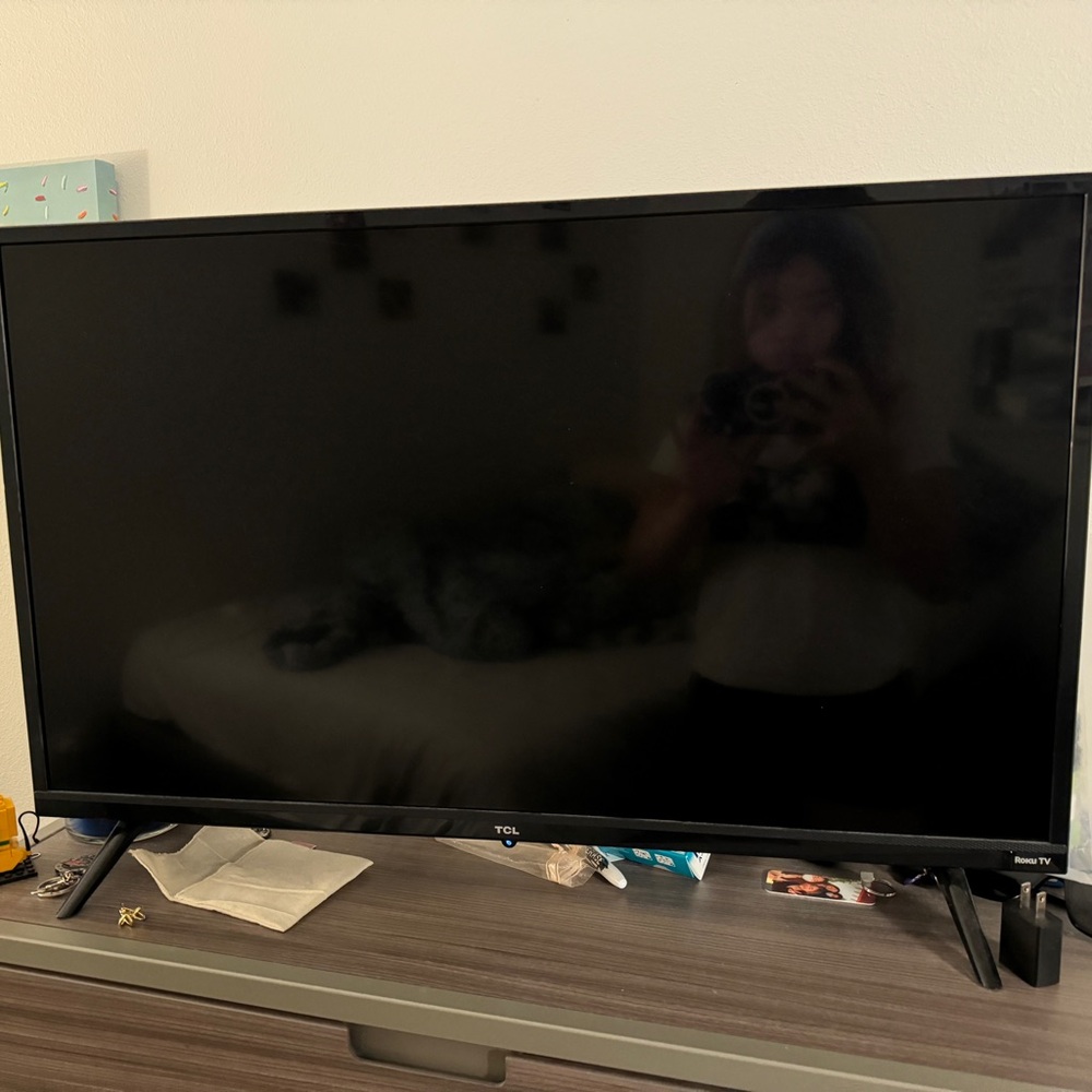 tcl 32" toku tv